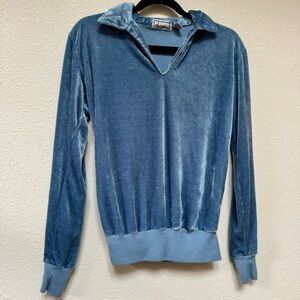 True vintage blue velvet long sleeve with collar